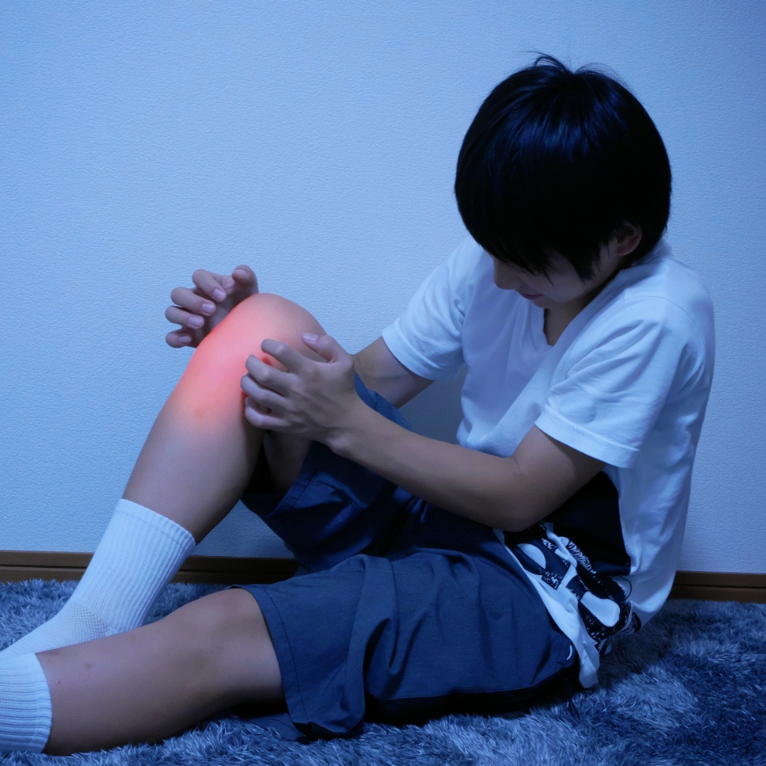 バスケ部の練習後に膝の痛みを抱える中学生男子／オスグッド病の症例